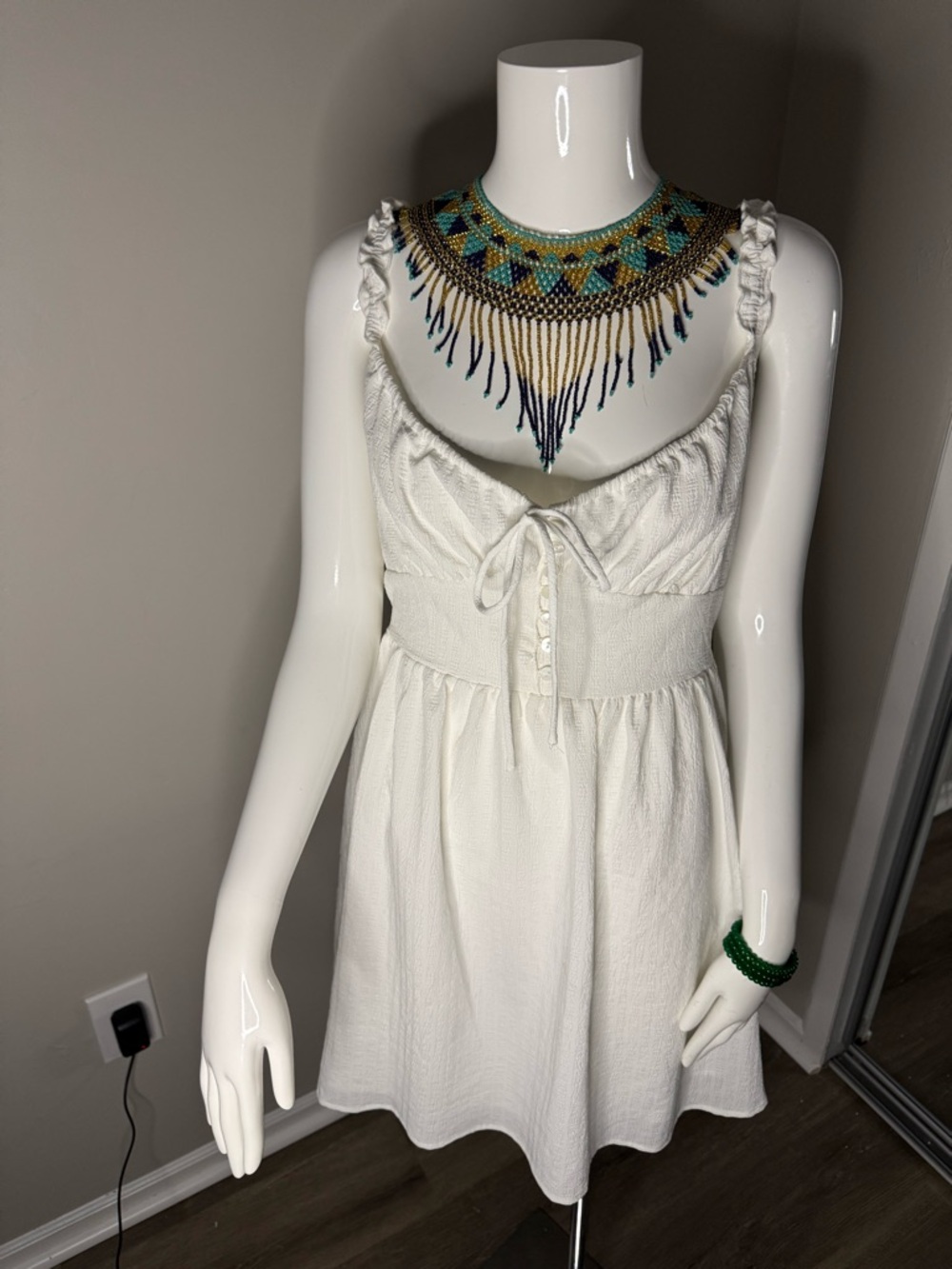 Sadie & Sage White Backless Tie-Front Sundress